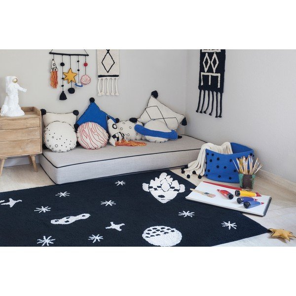 Črna pralna ročno tkana otroška preproga iz mešanice bombaža 140x200 cm Alfombra Lavable Universe – Lorena Canals-image-1