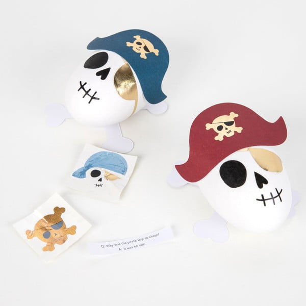 Pripomočki za praznovanja v kompletu 3 ks Pirate Skulls Surprise Balls – Meri Meri-image-1