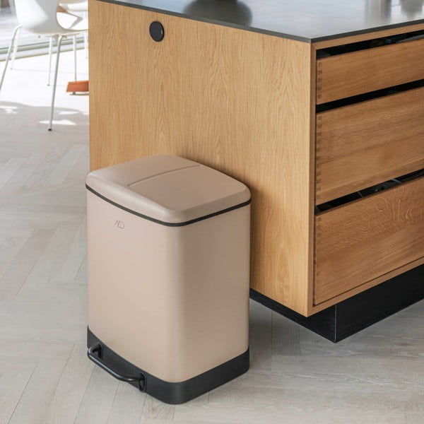 Bež kovinski koš za smeti za ločevanje odpadkov s pedalom 24 l Wonda – Mette Ditmer Denmark-image-2