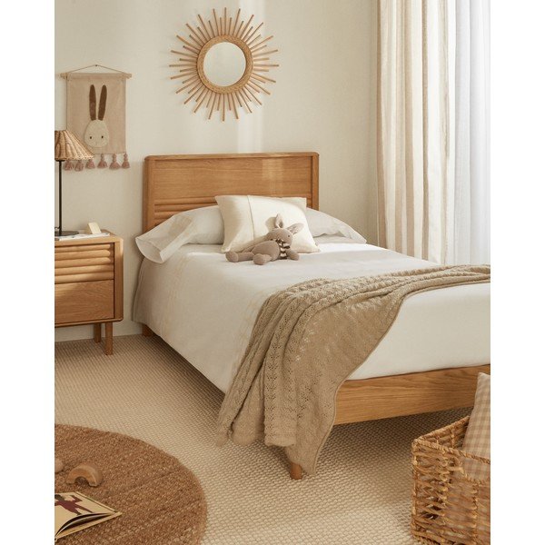 Postelja iz masivnega hrasta z letvenim dnom v naravni barvi 90x200 cm Lenon – Kave Home-image-1