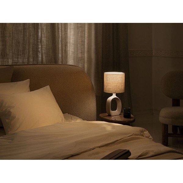 Kremno bela oblazinjena zakonska postelja s prostorom za shranjevanje in z letvenim dnom 200x200 cm Ovalo – Micadoni -image-1