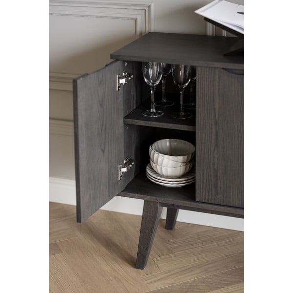 Rjava nizka komoda v hrastovem dekorju 150x85 cm Filippa – Rowico-image-4