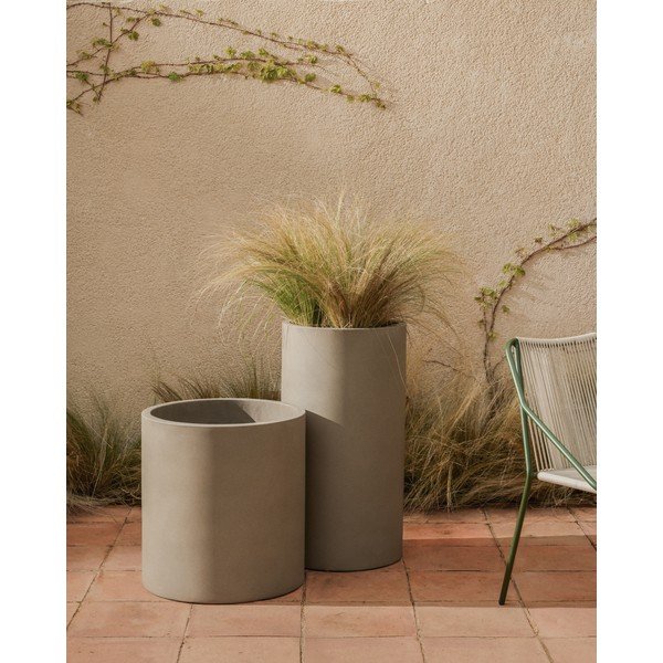 Betonski okrasni cvetlični lonec ø 42 cm Aiguablava – Kave Home-image-1