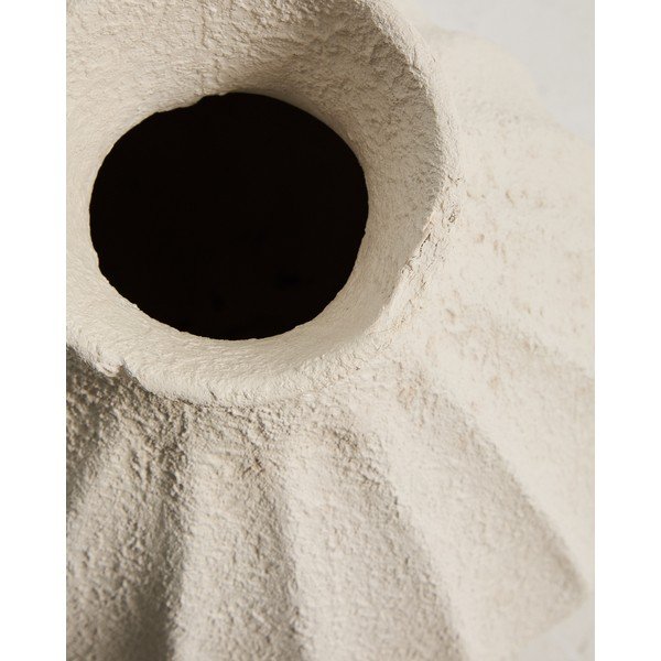 Kremno bela ročno izdelana/visoka vaza iz papirmašeja (višina 46,5 cm) Arquena – Kave Home-image-2