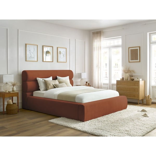 Oranžna oblazinjena zakonska postelja s prostorom za shranjevanje in letvenim dnom 180x200 cm Jagna – Bobochic Paris-image-1
