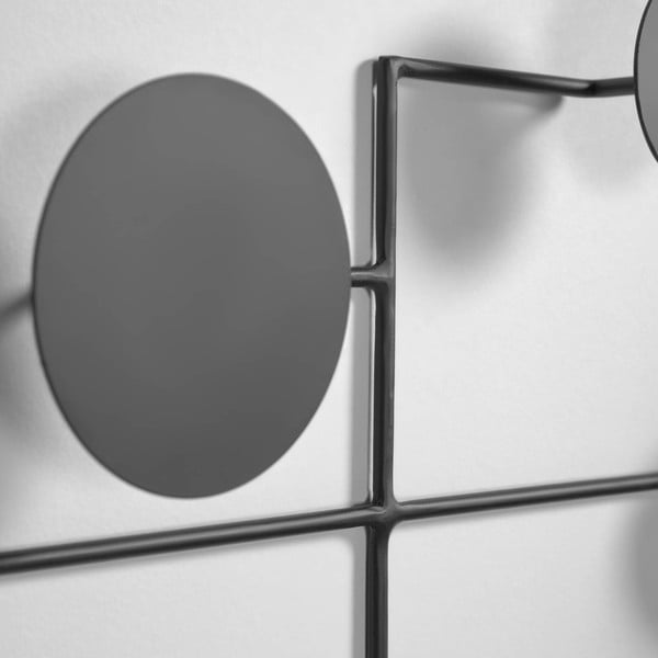 Črn kovinski stenski obešalnik Kave Home Vianela, 52 x 40 cm-image-1