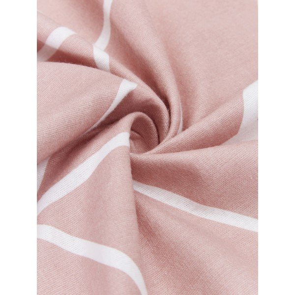 Komplet 2 roza flanelnih okrasnih prevlek za blazino Westwing Collection Yule, 40 x 80 cm-image-1