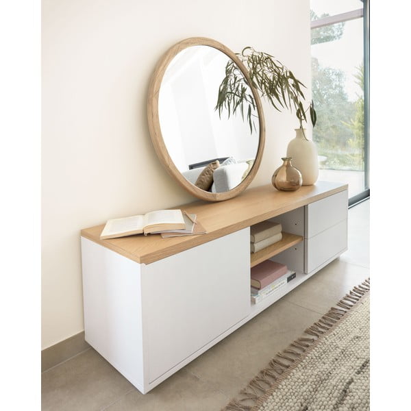 Bela TV omarica v hrastovem dekorju 150x44x36 cm Abilen – Kave Home-image-3