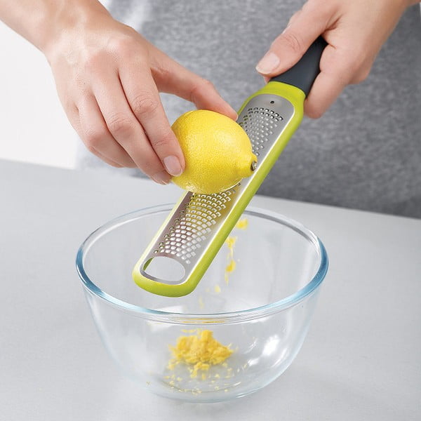 Strgalo za lupino citrusov z lopatico Joseph Joseph Handi-Zest-image-4