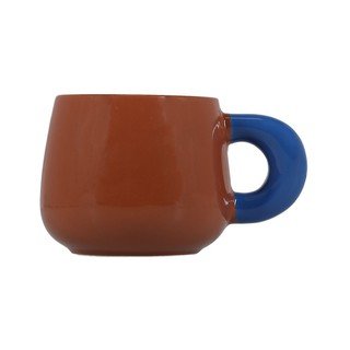 Temno rjava skodelica iz porcelana new bone china 470 ml Coco – ONA