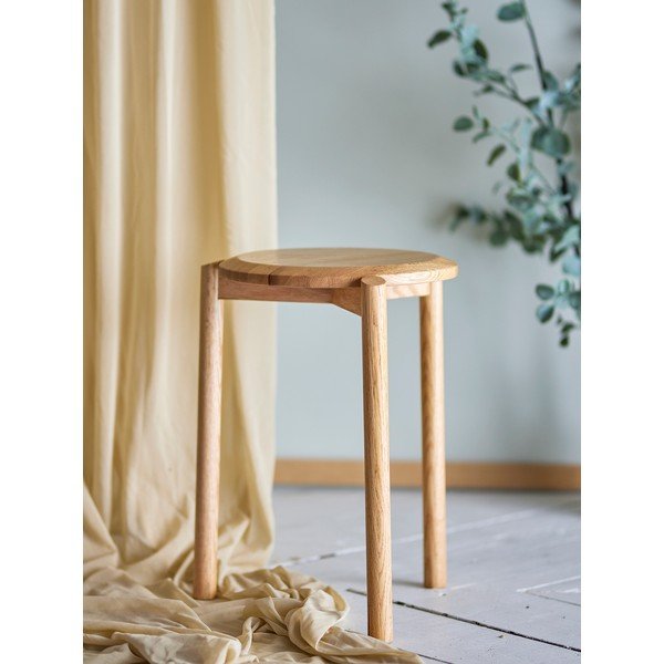 Stolček iz masivnega hrasta v naravni barvi Gil – Bloomingville-image-1