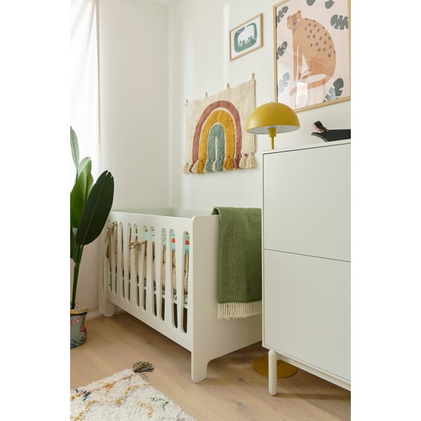 Bela otroška posteljica Pinio Moon, 60 x 120 cm-image-1