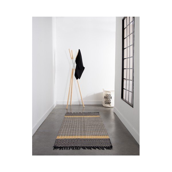 Stojalo za oblačila iz borovega lesa s sivimi detajli Zuiver Pinnacle-image-2