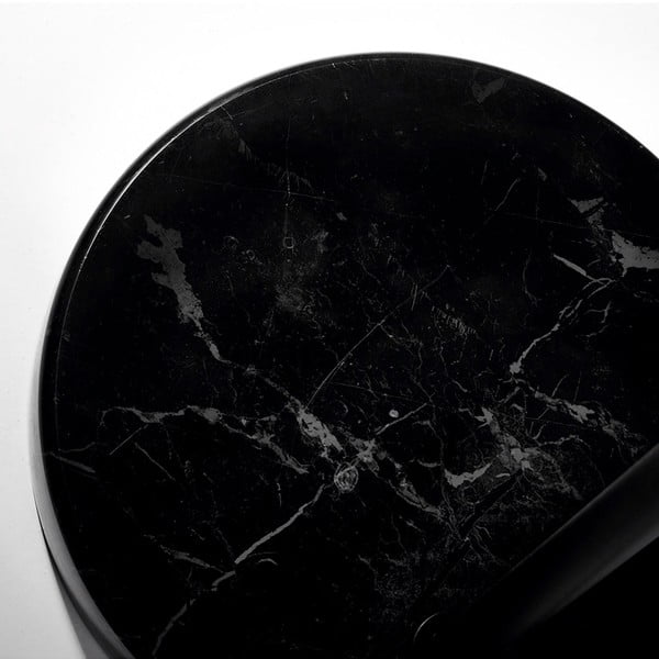 Črna stoječa svetilka s tekstilnim senčilom (višina 189 cm) May – Kave Home-image-3