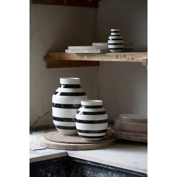 Črno-bela keramična vaza Kähler Design Omaggio, višina 30,5 cm-image-3