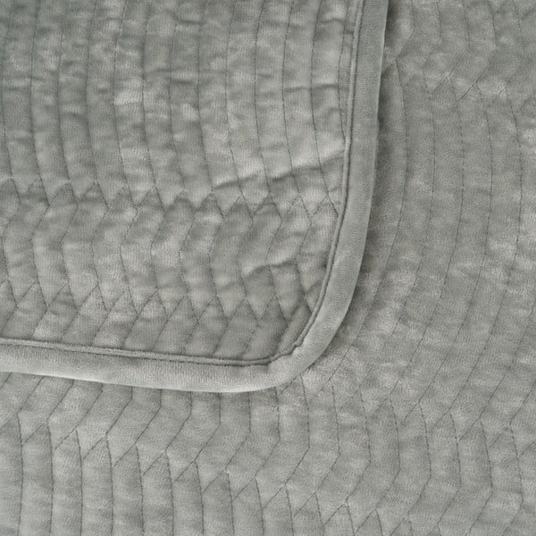 Prašno zeleno prešito pregrinjalo 180x260 cm – Ixia-image-1