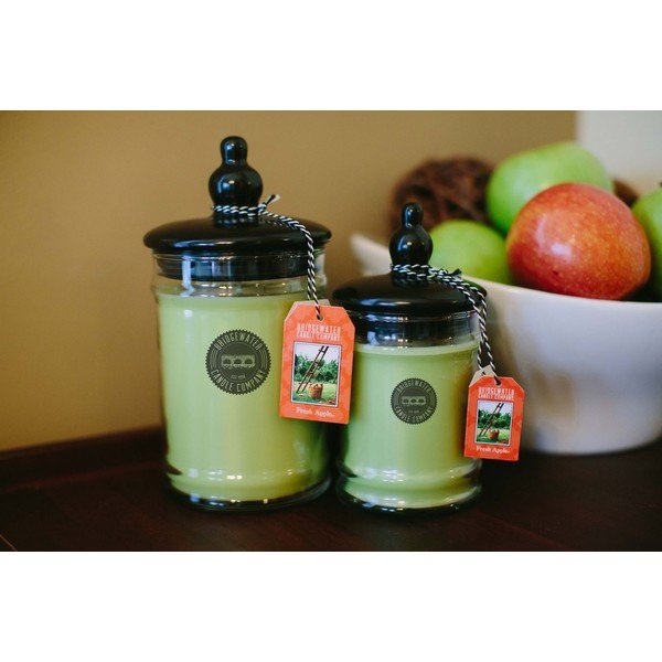 Dišeča sveča z vonjem granatnega jabolka Bridgewater Candle-image-1