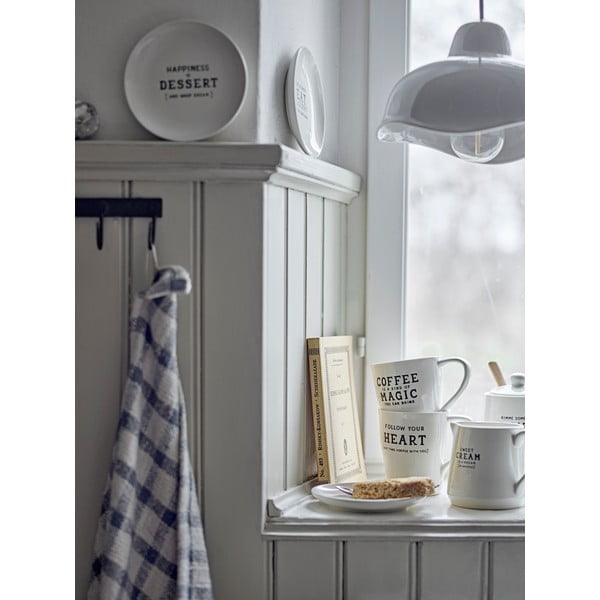 Bela lončena skodelica 330 ml Wendy – Bloomingville-image-1