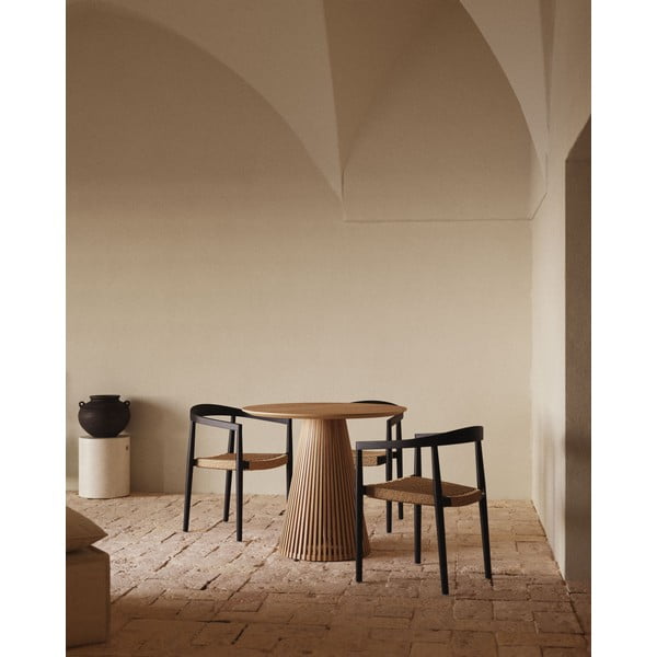 Okrogla jedilna miza iz masivnega tika v naravni barvi ø 90 cm Jeanette – Kave Home-image-1