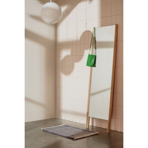 Stoječe ogledalo z lesenim okvirjem 49x166 cm Lun – noo.ma-image-1