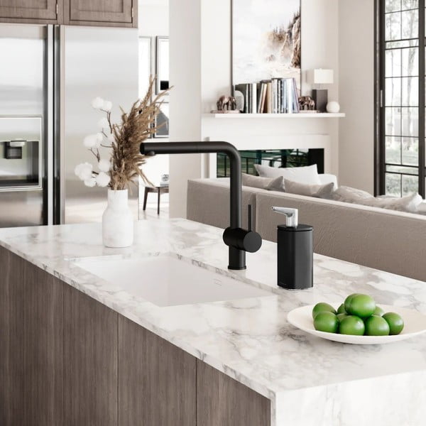 Mat črn jeklen dozirnik za milo 295 ml – simplehuman-image-1