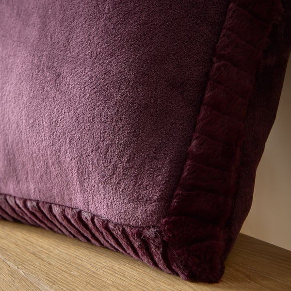 Okrasna blazina iz mikropliša 55x55 cm Velvet and Faux Fur – Catherine Lansfield-image-2