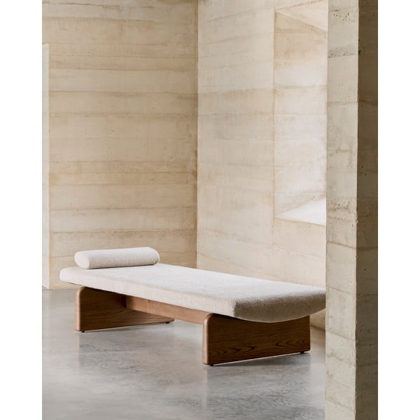 Bež/v temni naravni barvi ležalnik iz šenilje (s kotom po izbiri) Topaz – Kave Home-image-1