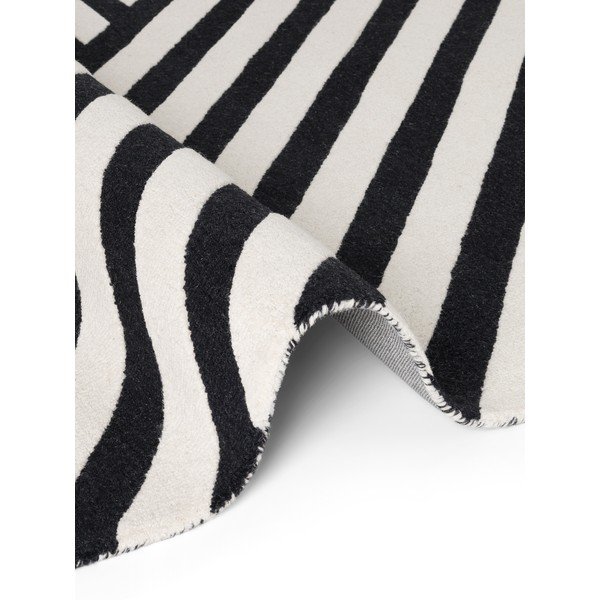 Črno-bela ročno tkana volnena preproga 120x180 cm Stryve Noir – Elle Decoration-image-4