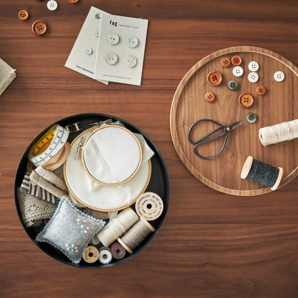 Črna kovinska škatla za shranjevanje s pokrovom ø 22x6 cm Rin – YAMAZAKI-image-2