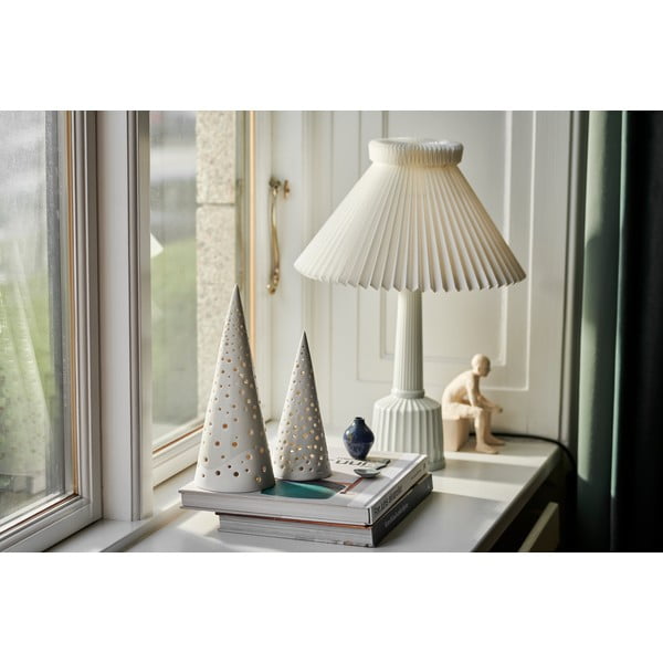 Bel božični svečnik iz kostnega porcelana Kähler Design Nobili, višina 30 cm-image-2