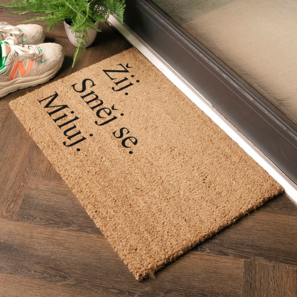 Predpražnik iz kokosovih vlaken 40x60 cm Žij a Miluj – Artsy Doormats-image-1