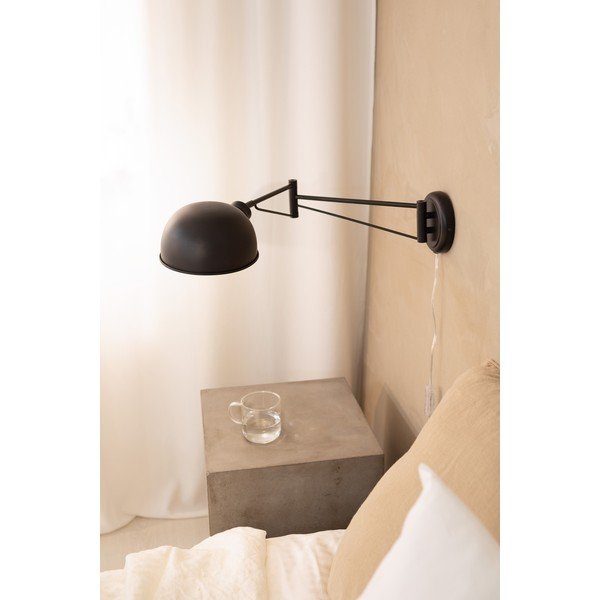 Črna stenska svetilka Portland – Markslöjd-image-1