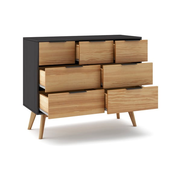 Črna/naravna nizka komoda iz masivnega bora 120x83 cm Lavis – Marckeric-image-3