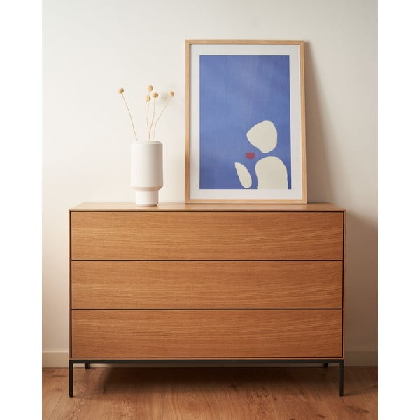 Nizka komoda v hrastovem dekorju 110x75 cm Vedrana – Kave Home-image-1