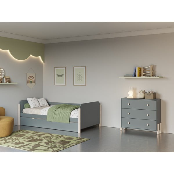 Prašno zelena otroška komoda iz masivnega bora 90x80x40 cm Enola – Marckeric-image-1