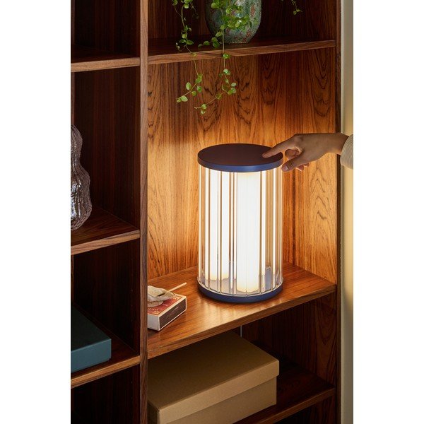 Modra steklena LED zatemnitvena namizna svetilka (višina 30 cm) Aru – Hübsch-image-1