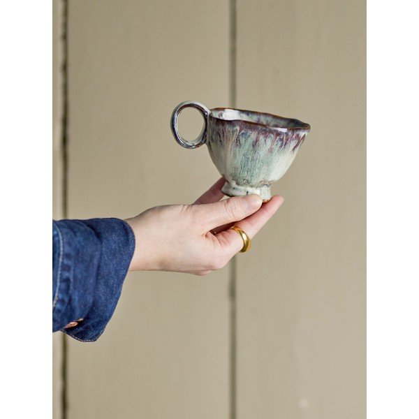 Bež skodelica iz kamenine 175 ml Imogen – Bloomingville-image-1