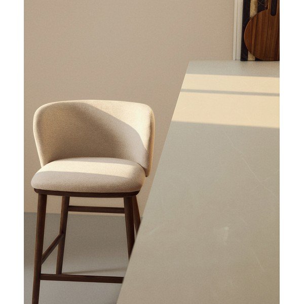 Bež oblazinjen barski stol (višina sedeža 65 cm) Ciselia – Kave Home-image-2