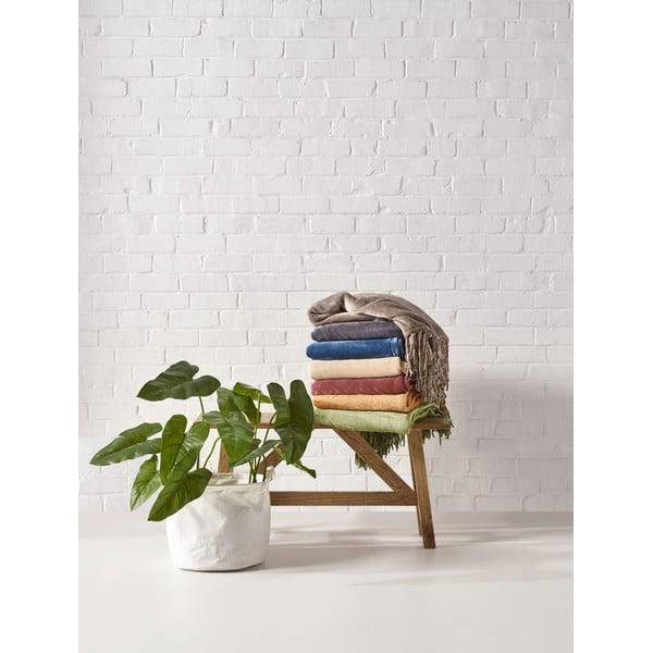 Bordo rdeče pregrinjalo iz mikropliša za zakonsko posteljo 220x240 cm - Tiseco Home Studio-image-1