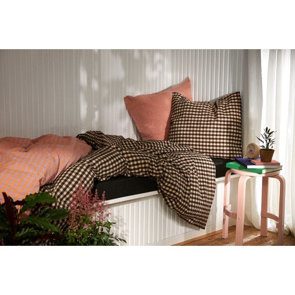Črna/bež podaljšana enojna posteljnina iz krepa 140x220 cm Bæk&Bølge – JUNA-image-2