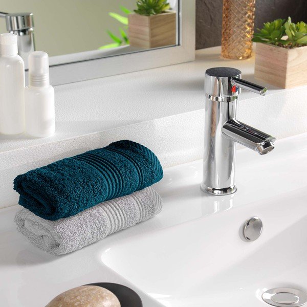 Temno modra frotirna bombažna brisača 30x50 cm Tendresse – douceur d'intérieur-image-1