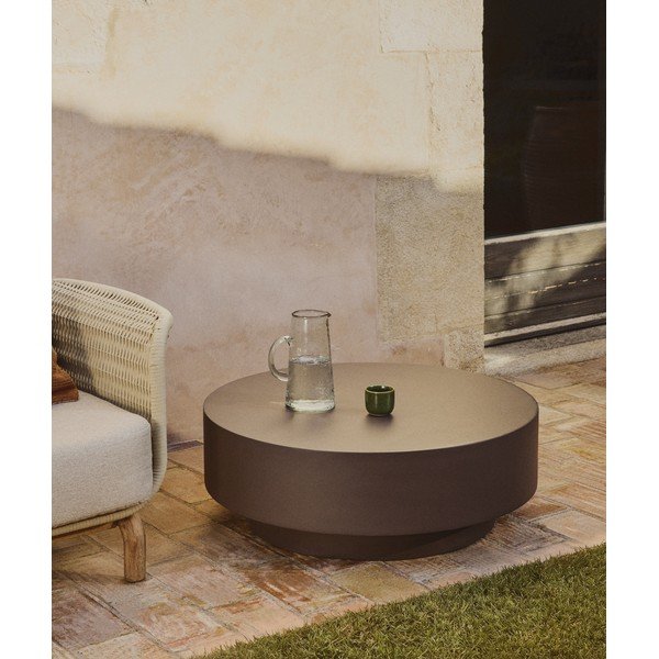 Betonska okrogla vrtna klubska mizica ø 60 cm Garbet – Kave Home-image-1