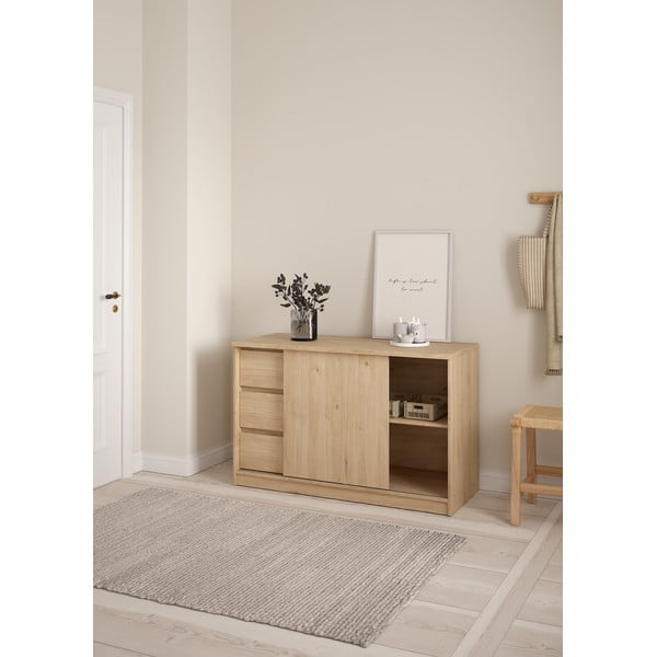 Komoda v hrastovem dekorju z drsnimi vrati 119x76x50 cm Naia – Tvilum-image-1