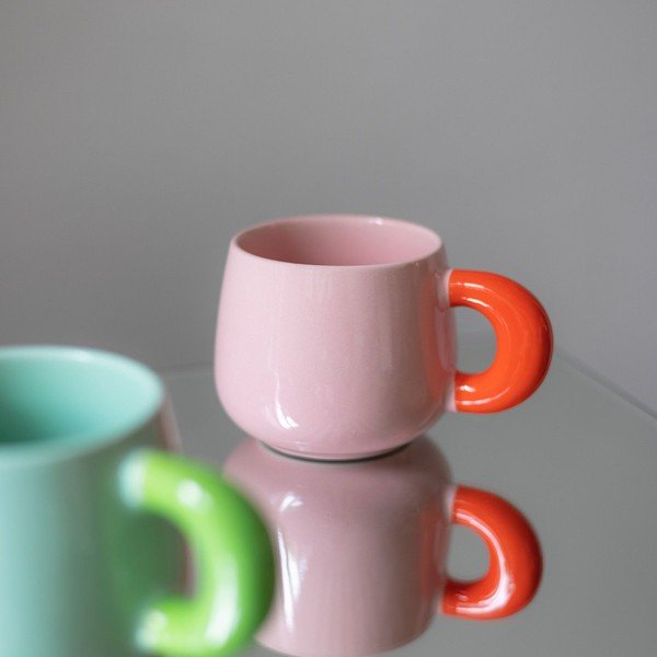 Rožnata skodelica iz porcelana new bone china 470 ml Coco – ONA-image-1