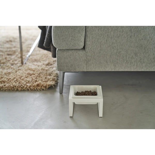 Keramična posoda s podstavkom za hišne ljubljenčke Tower - YAMAZAKI-image-1