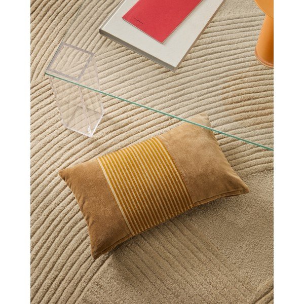 Žametna prevleka za blazino 30x50 cm Samit – Kave Home-image-1