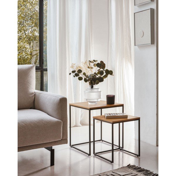 Stranske mizice v kompletu 2 ks z mizno ploščo v hrastovem dekorju 45x45 cm Yoana – Kave Home-image-1