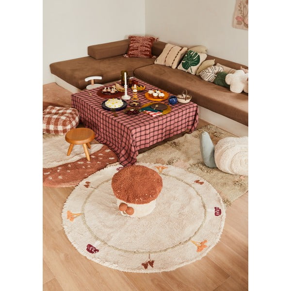 Bež pralna ročno tkana bombažna otroška preproga ø140 cm Chanterelle – Lorena Canals-image-3