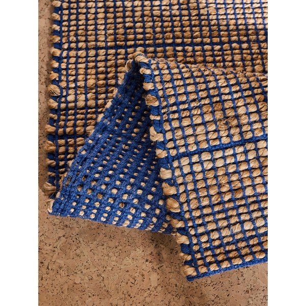 Modra ročno tkana preproga iz mešanice jute 120x170 cm Hurley – MADE-image-4