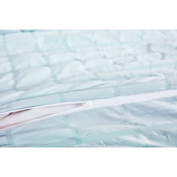 Svetlo siva enojna posteljnina iz krepa 140x200 cm Naomi – My House-image-2